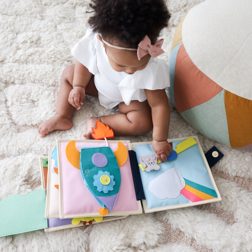 Educating AMY Maxi Quiet Book, Indestructible Peekaboo