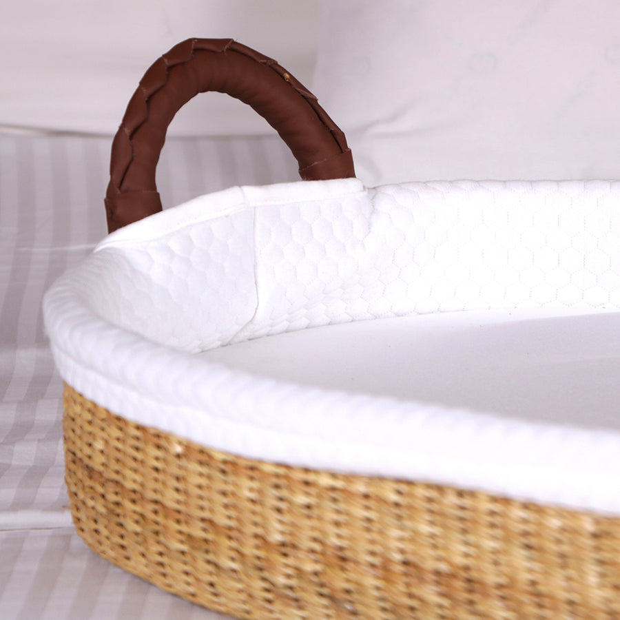 Design Dua Changing Basket & Bedding Set